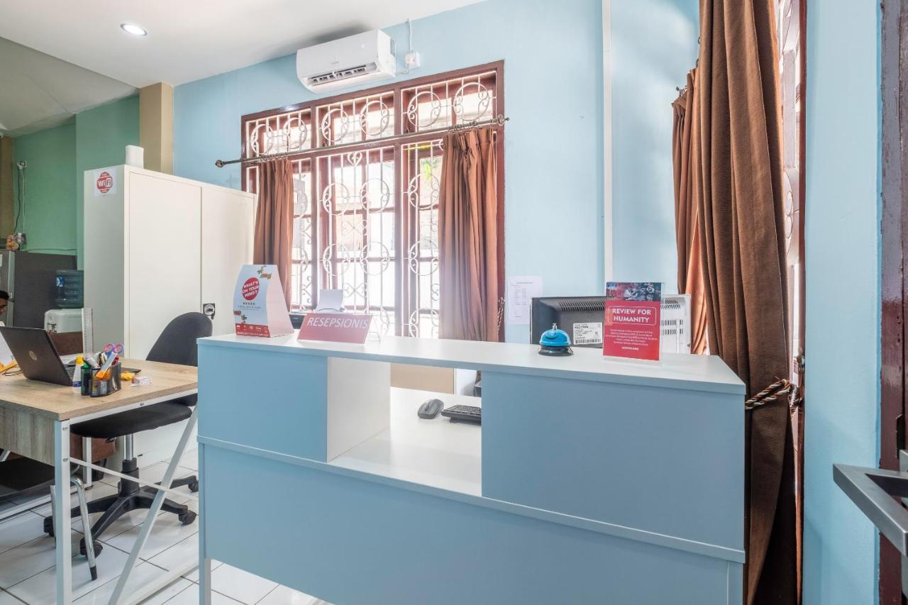 Super Oyo 1568 Stasiun Ka Cirebon Guest House Ngoại thất bức ảnh